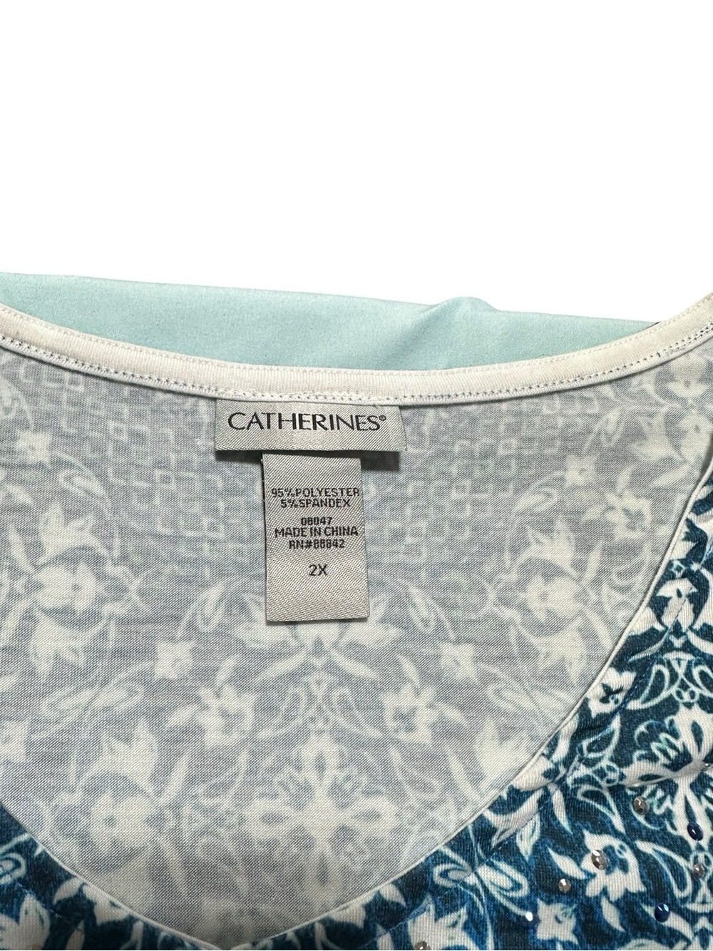 Catherines Blue Teal Patterned V-Neck Tunic 2X - Picture 4 of 8